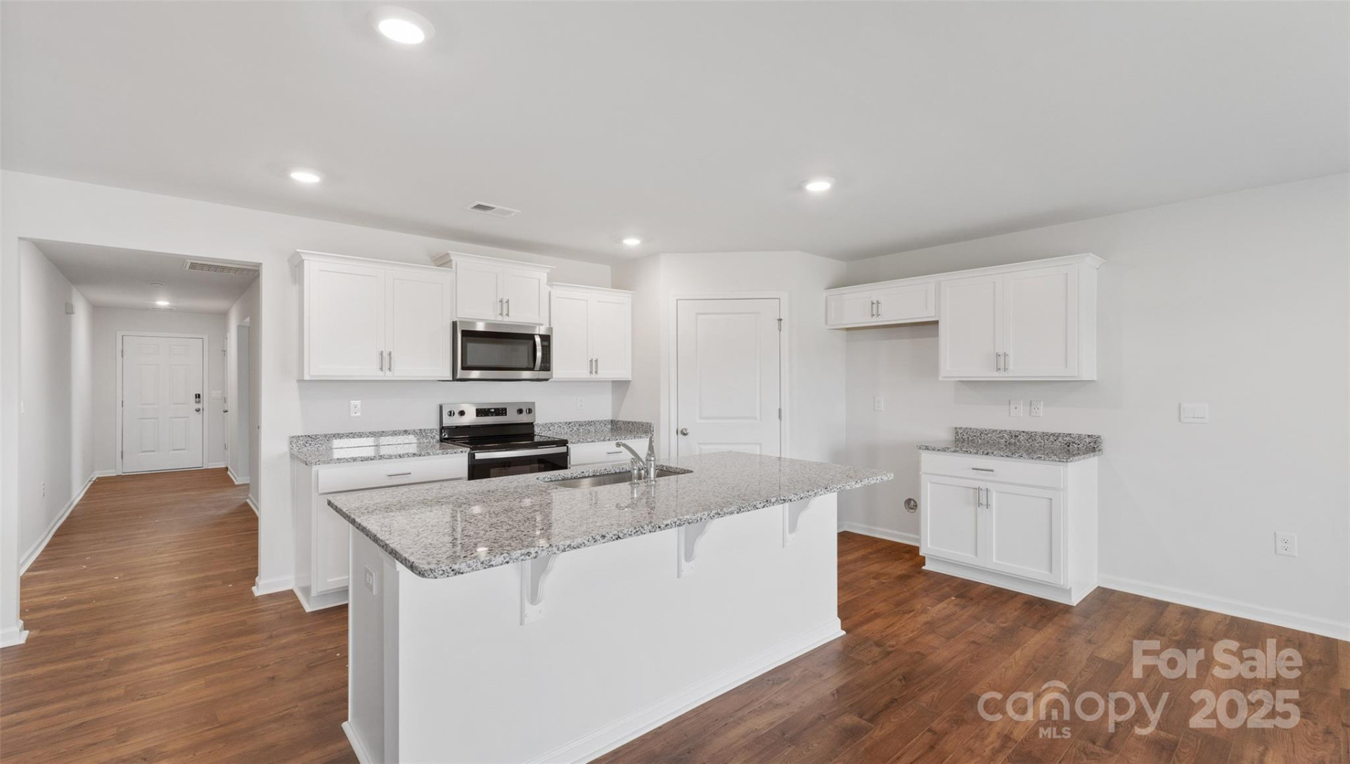 135 Wildbrook Drive - Photo 4