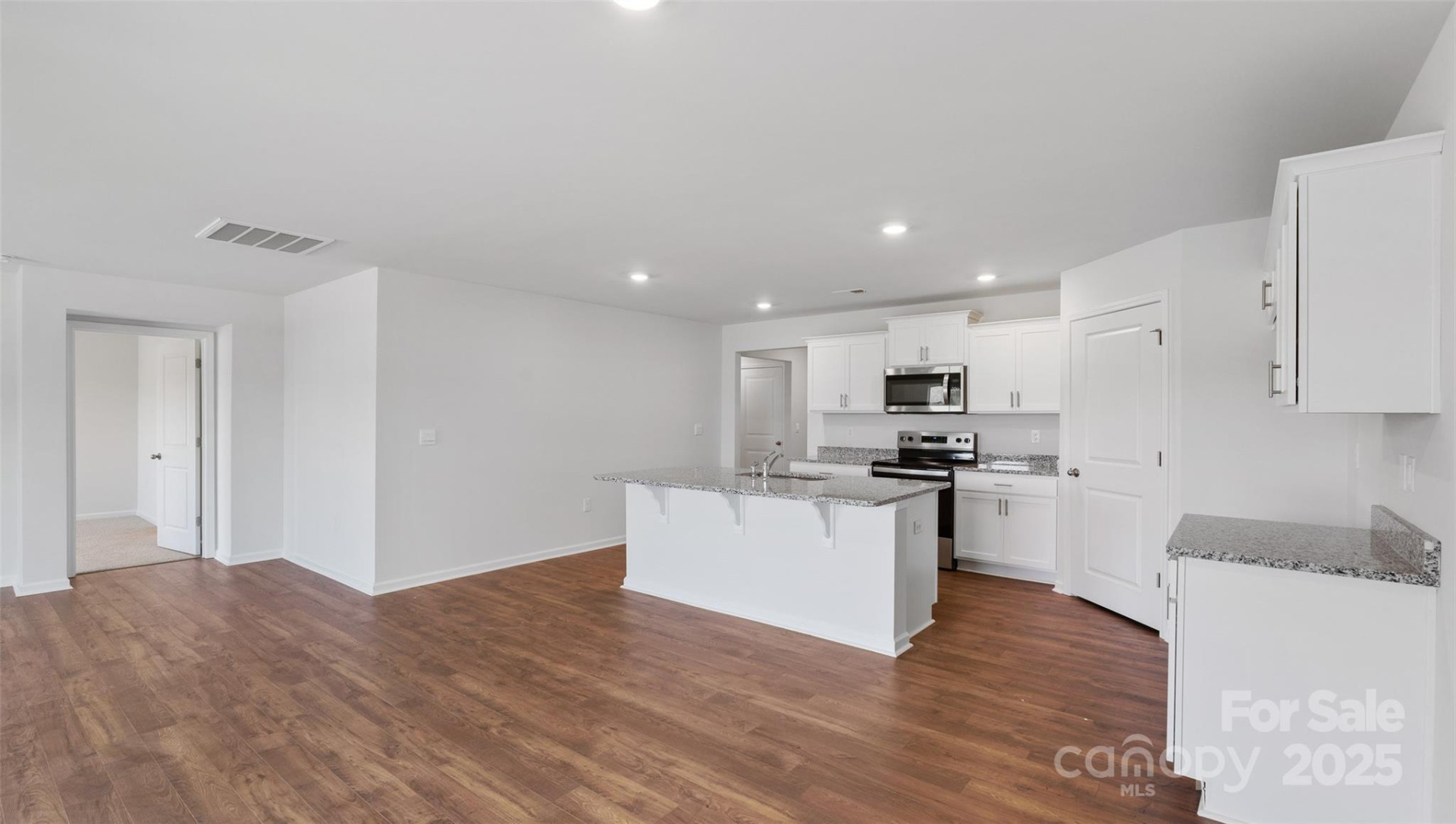 135 Wildbrook Drive - Photo 5