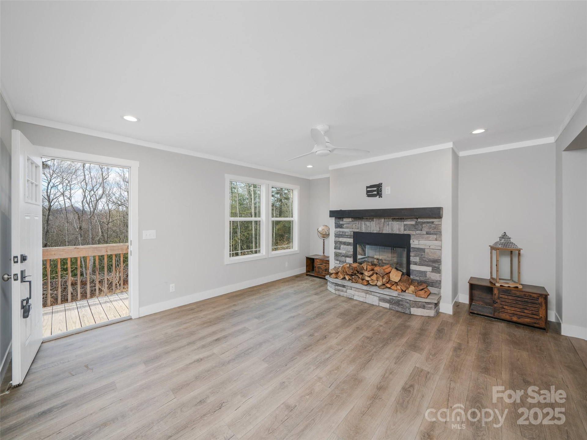 92 Jarrett Drive - Photo 2