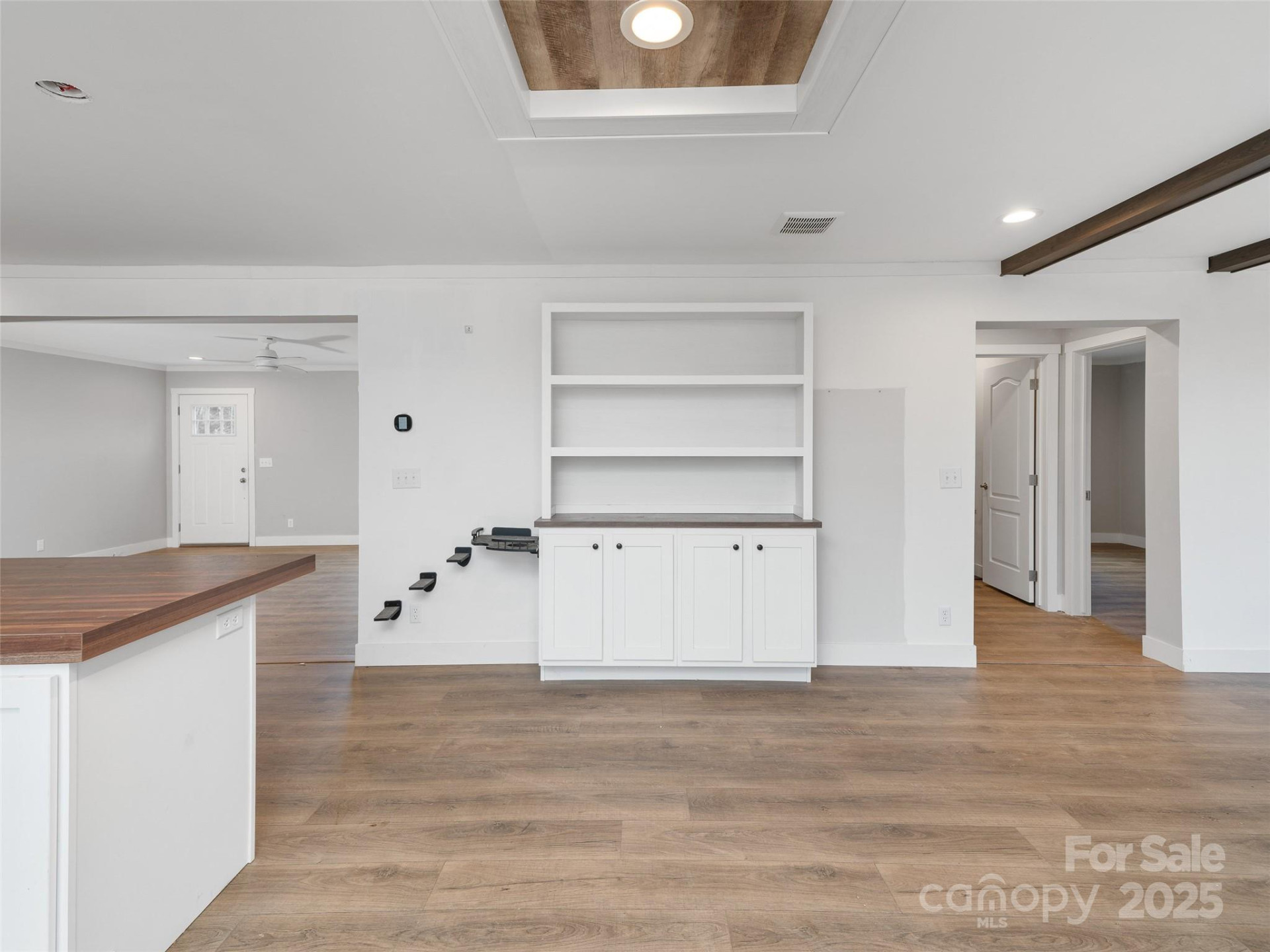 92 Jarrett Drive - Photo 8