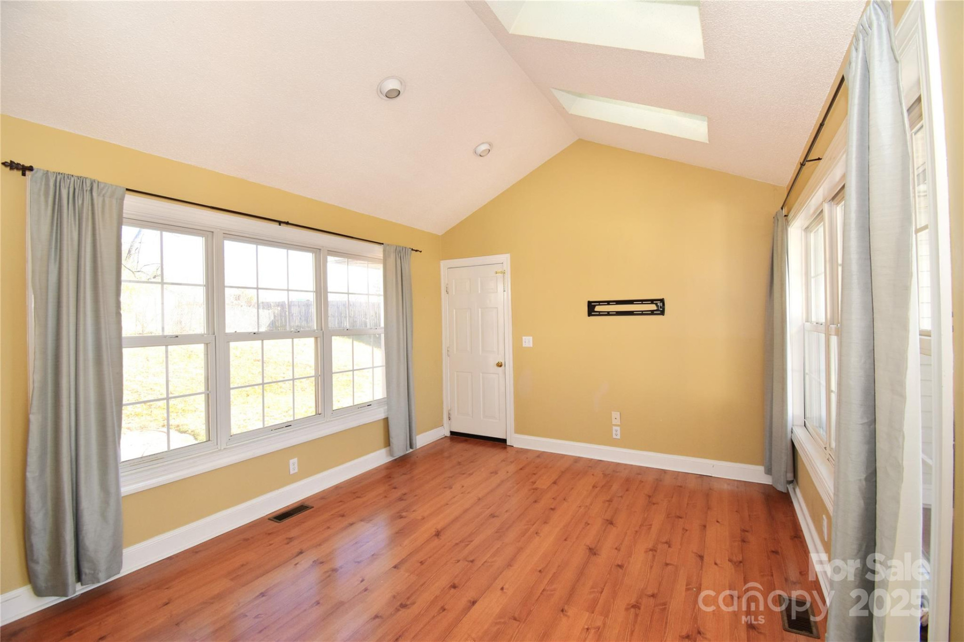 233 Ledbetter Road - Photo 10