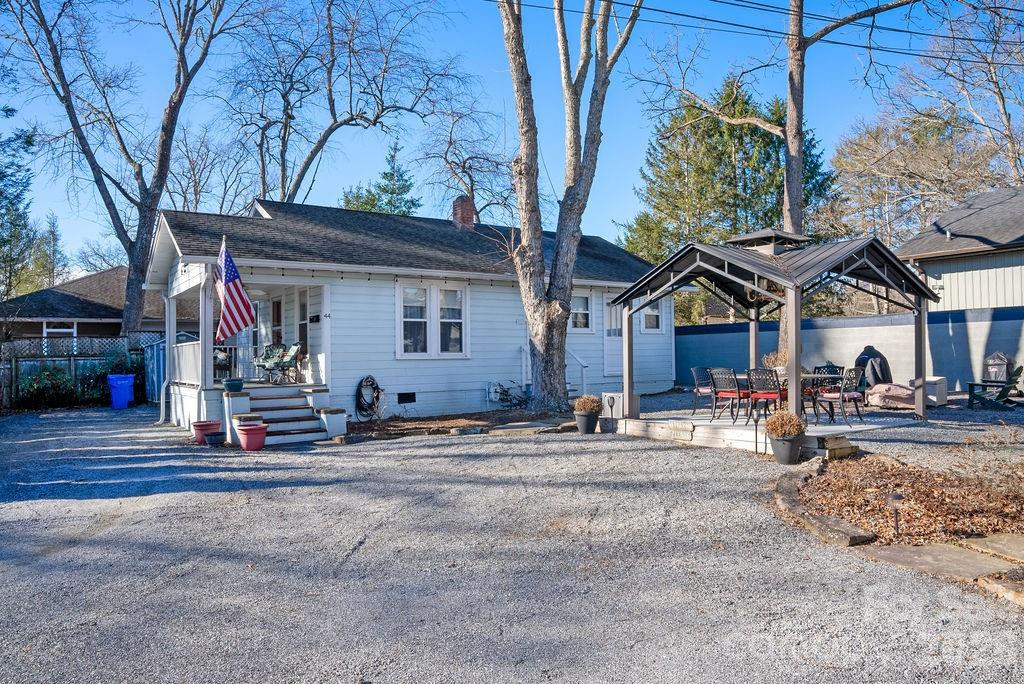 44 Oaklawn Avenue - Photo 2