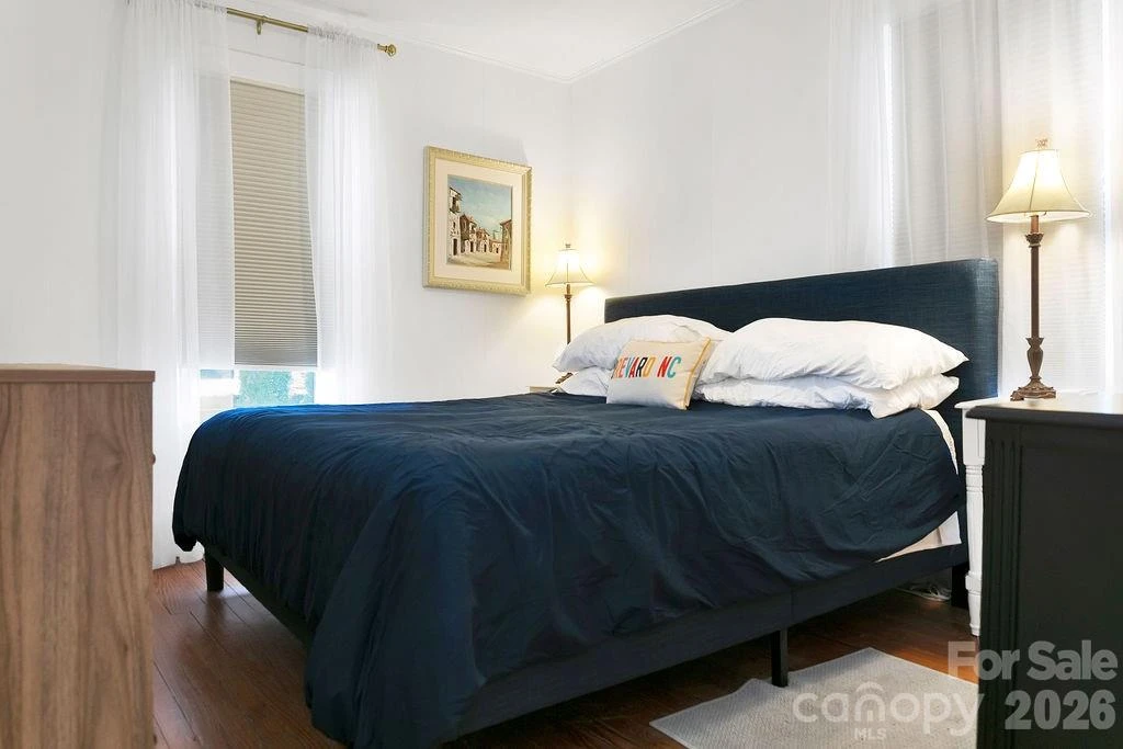 44 Oaklawn Avenue - Photo 18