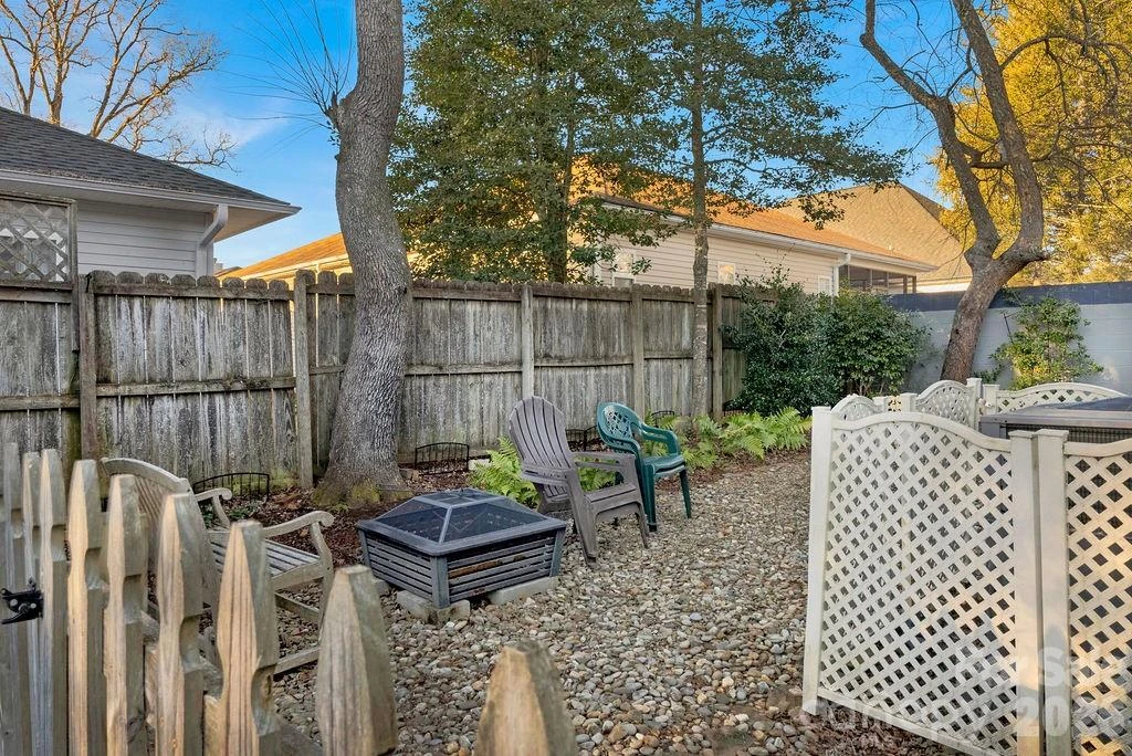 44 Oaklawn Avenue - Photo 29