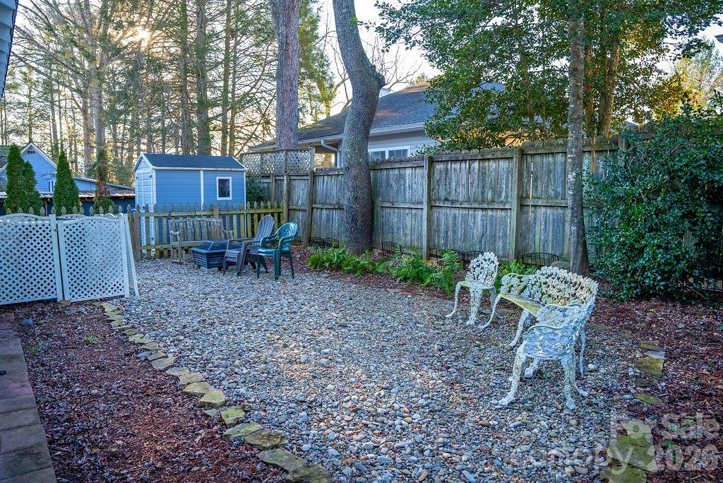 44 Oaklawn Avenue - Photo 30
