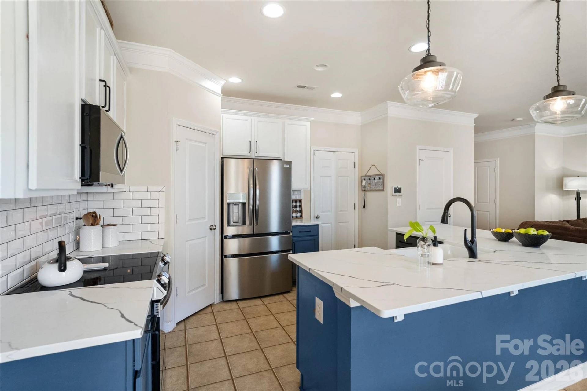 3825 Quay Court - Photo 12