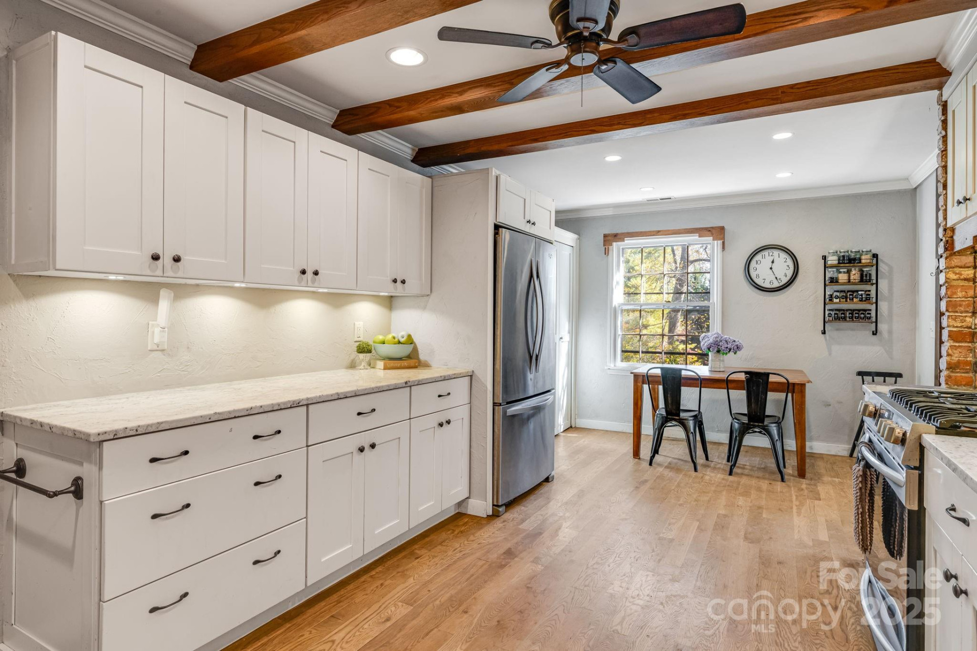 203 Davis Mountain Road - Photo 6