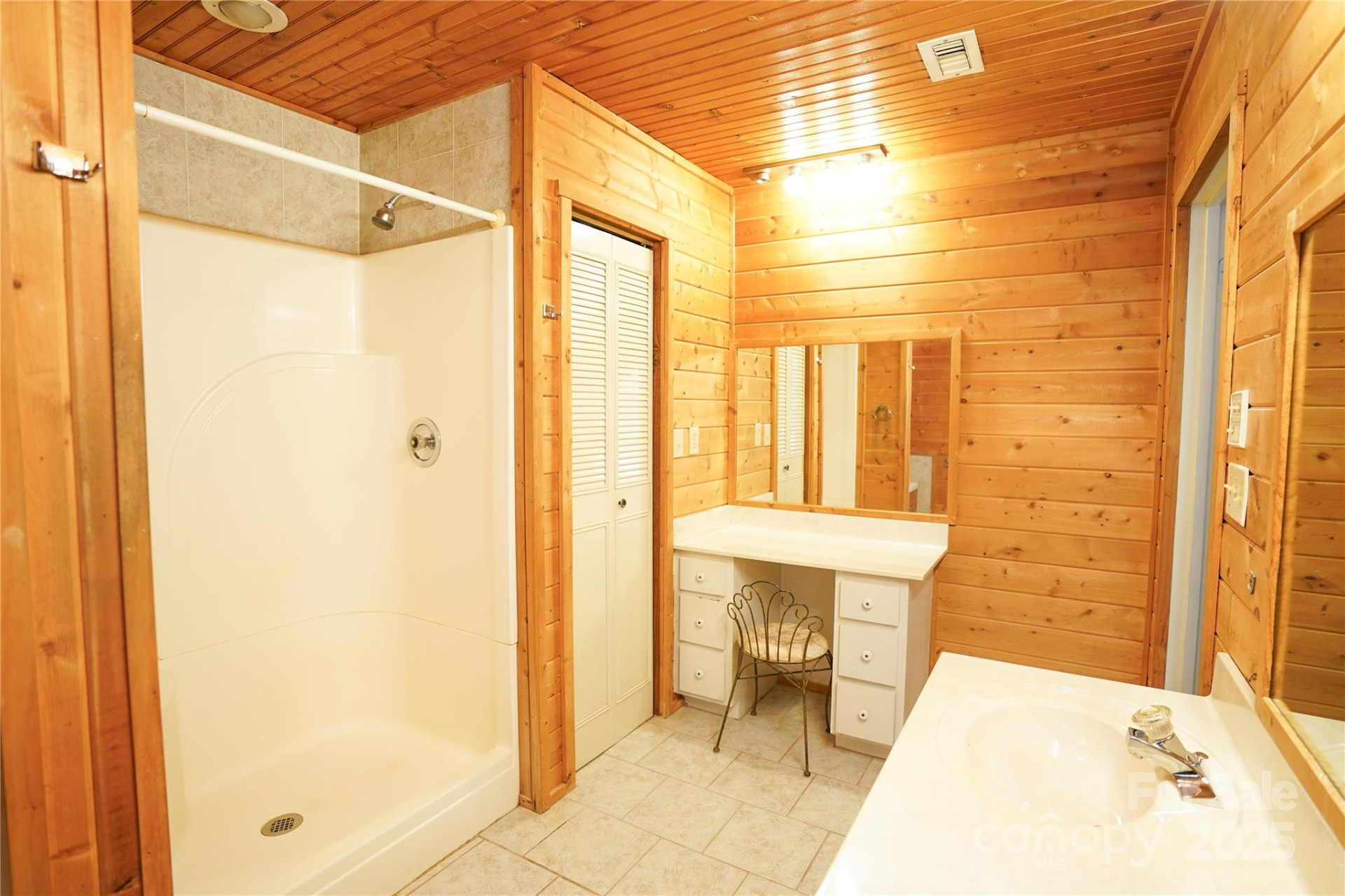 262 Rooster Cove - Photo 16