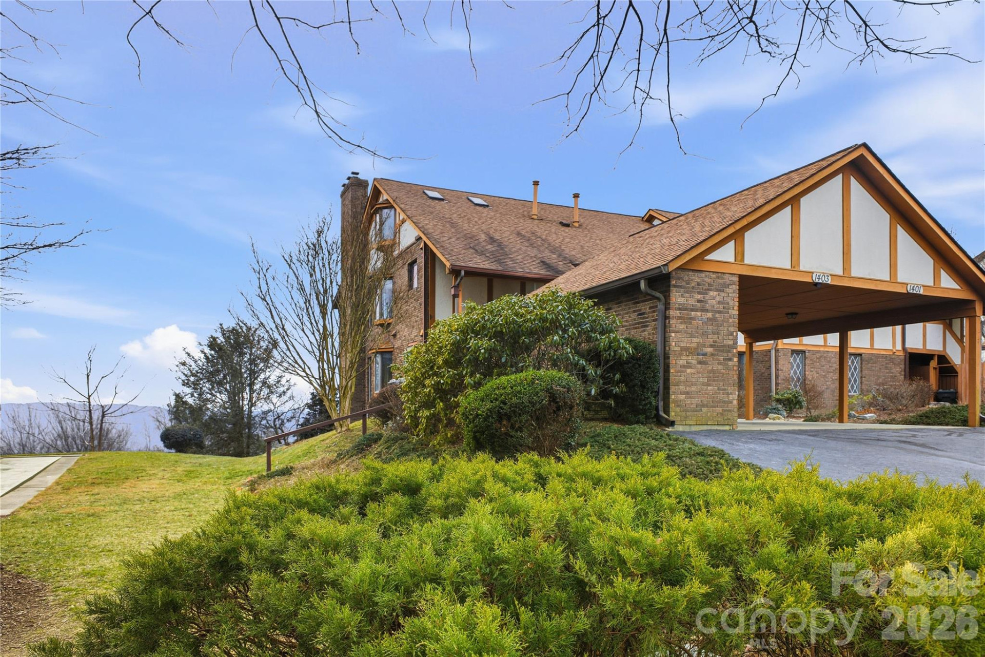 1403 Fleetwood Plaza