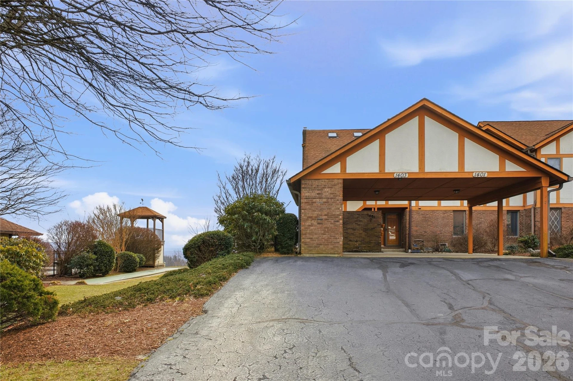 1403 Fleetwood Plaza - Photo 32