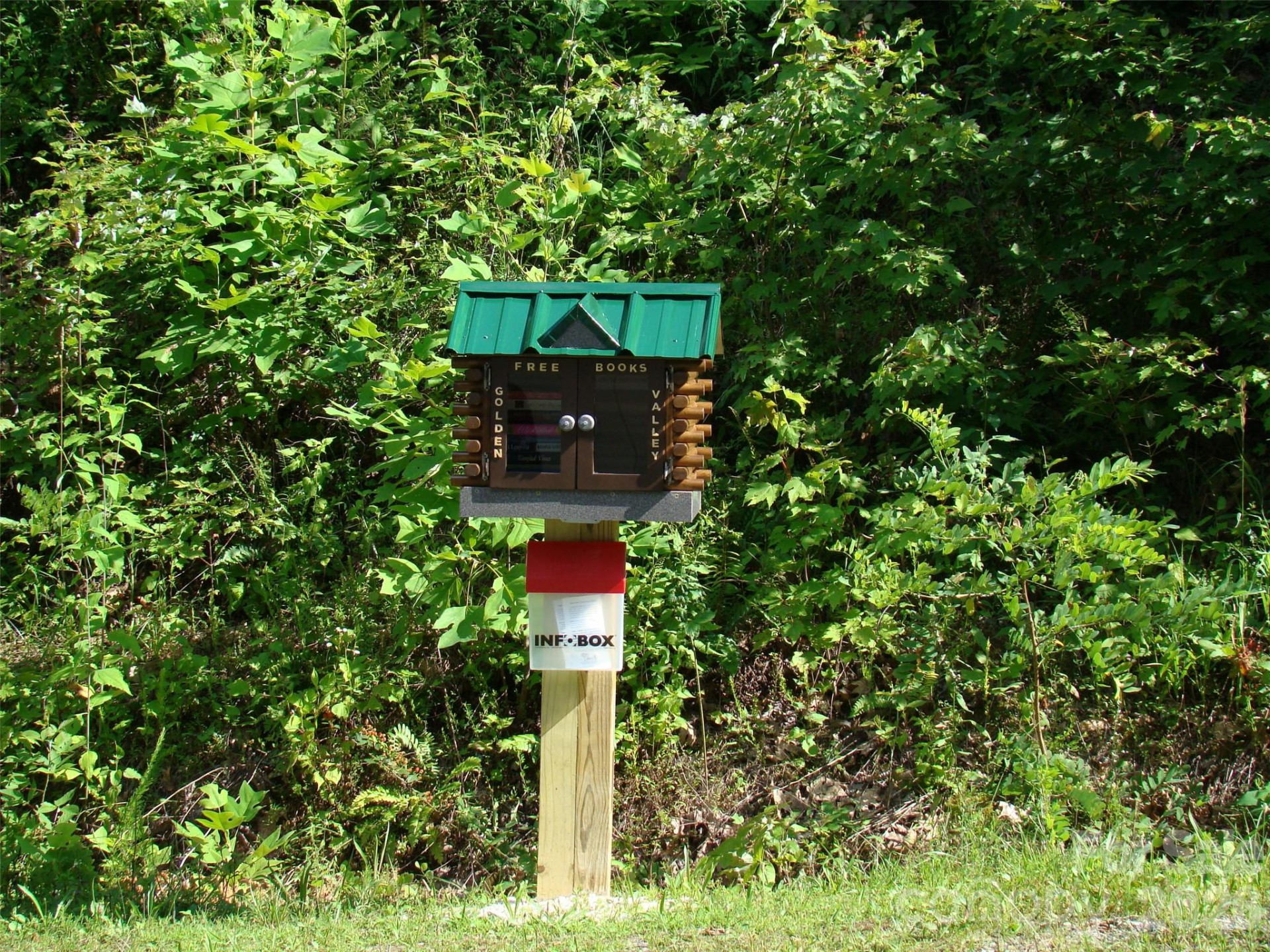 100 Sunset Drive - Photo 13