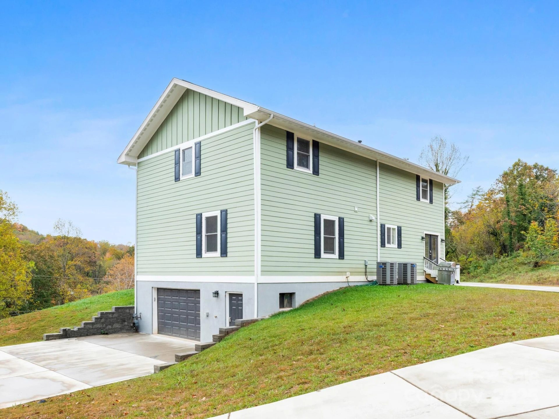 258 Old Weaverville Road - Photo 4