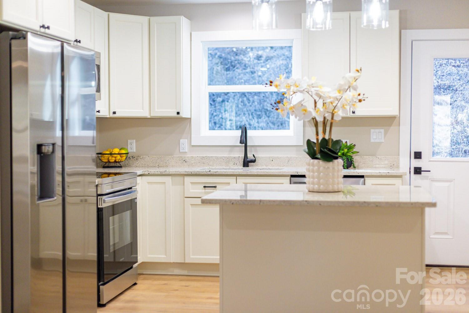 328 Bowditch Street #2B - Photo 7