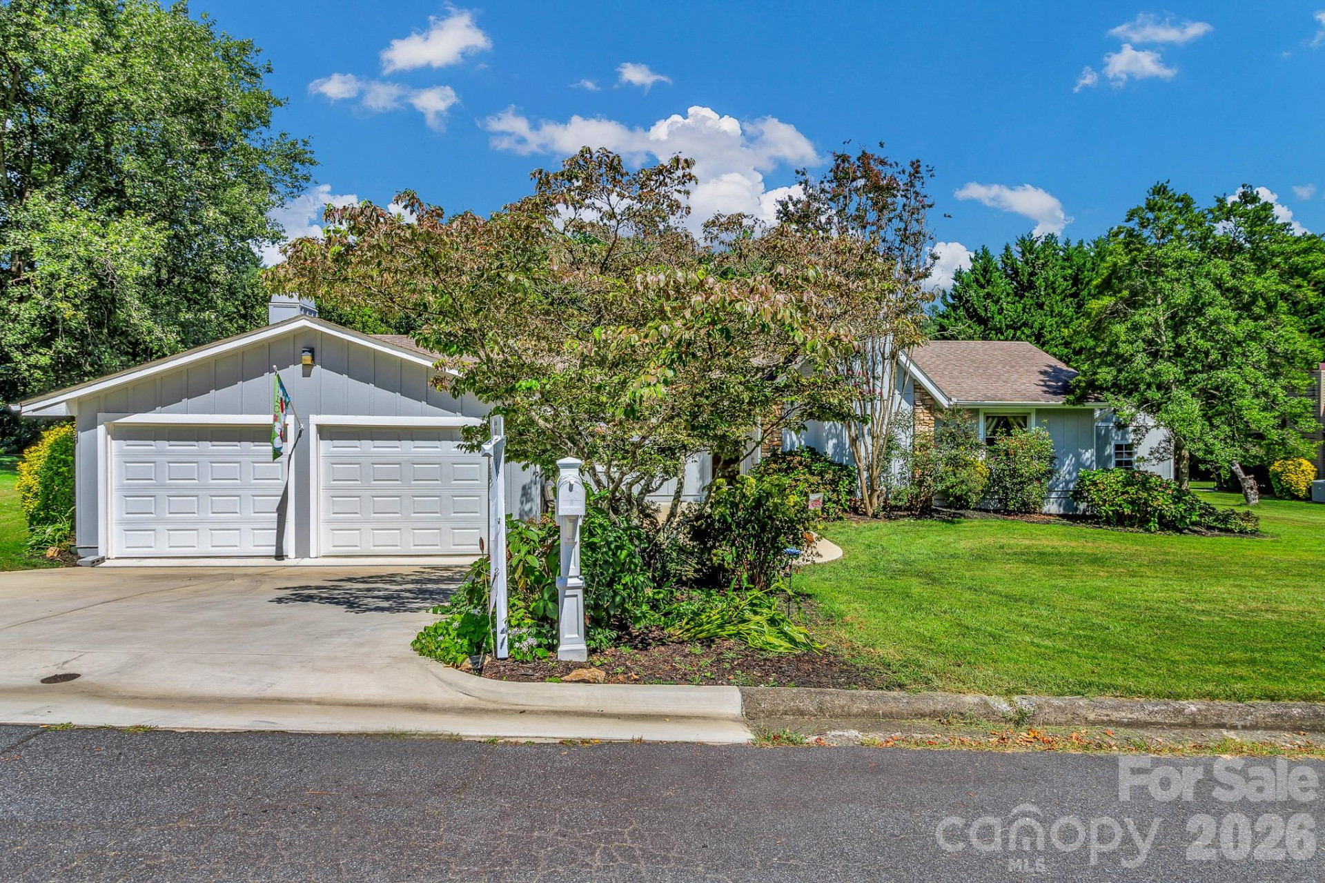 5 Fairway Drive - Photo 3