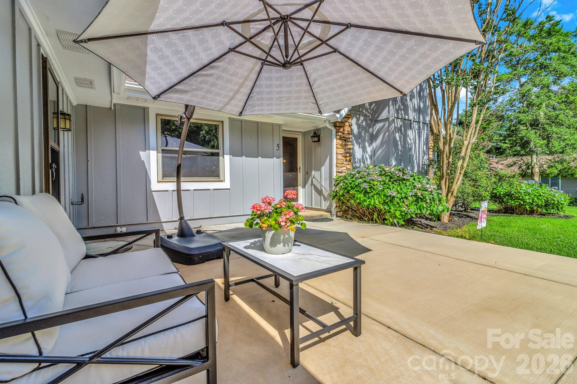 5 Fairway Drive - Photo 4