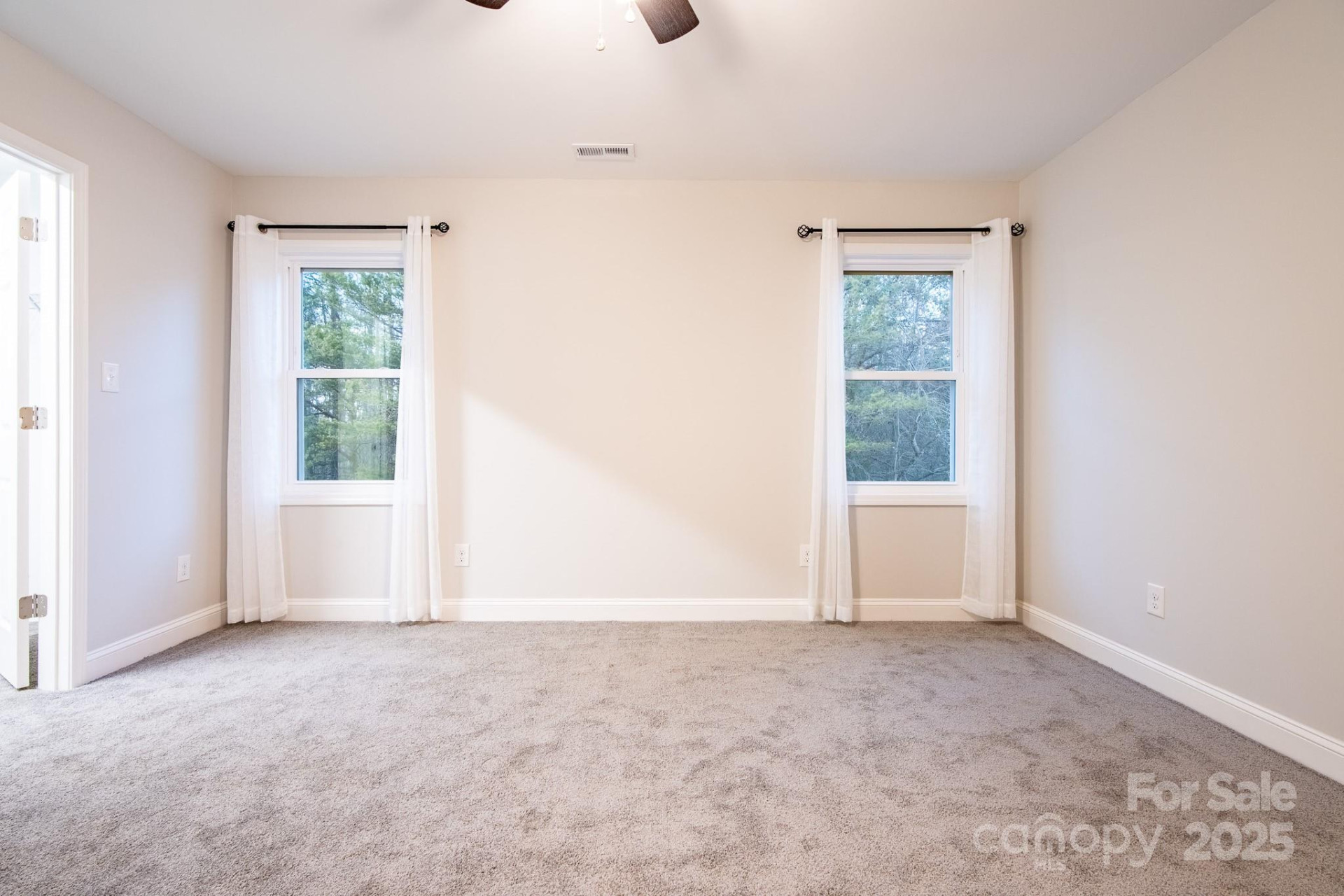 7315 Rhodhiss Road - Photo 17