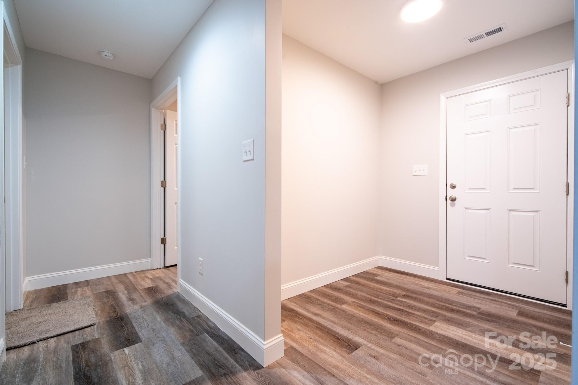 7315 Rhodhiss Road - Photo 8