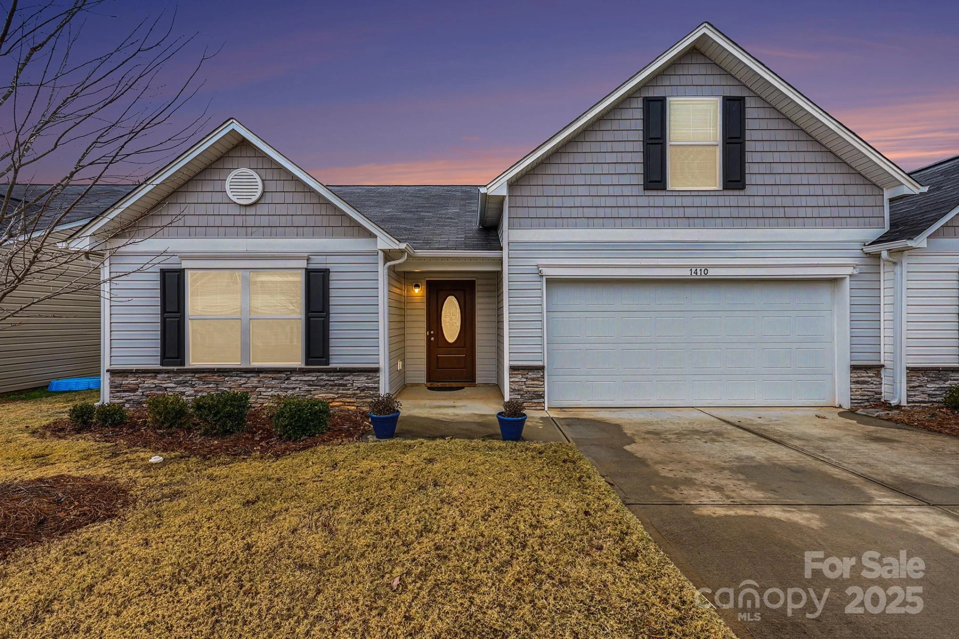 1410 Amberlight Circle