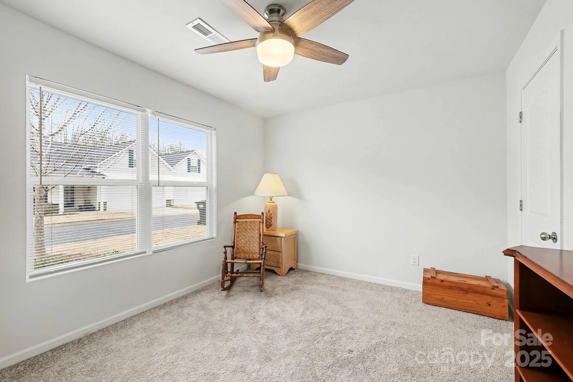 1410 Amberlight Circle - Photo 15