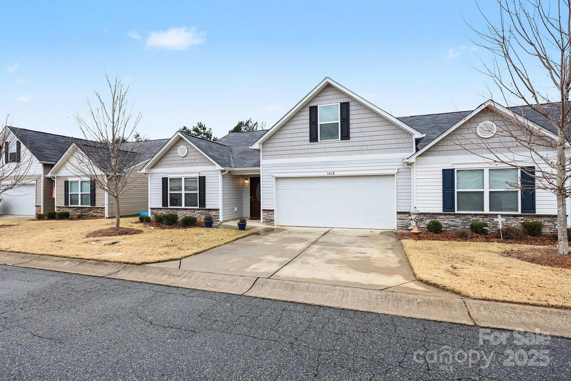 1410 Amberlight Circle - Photo 4