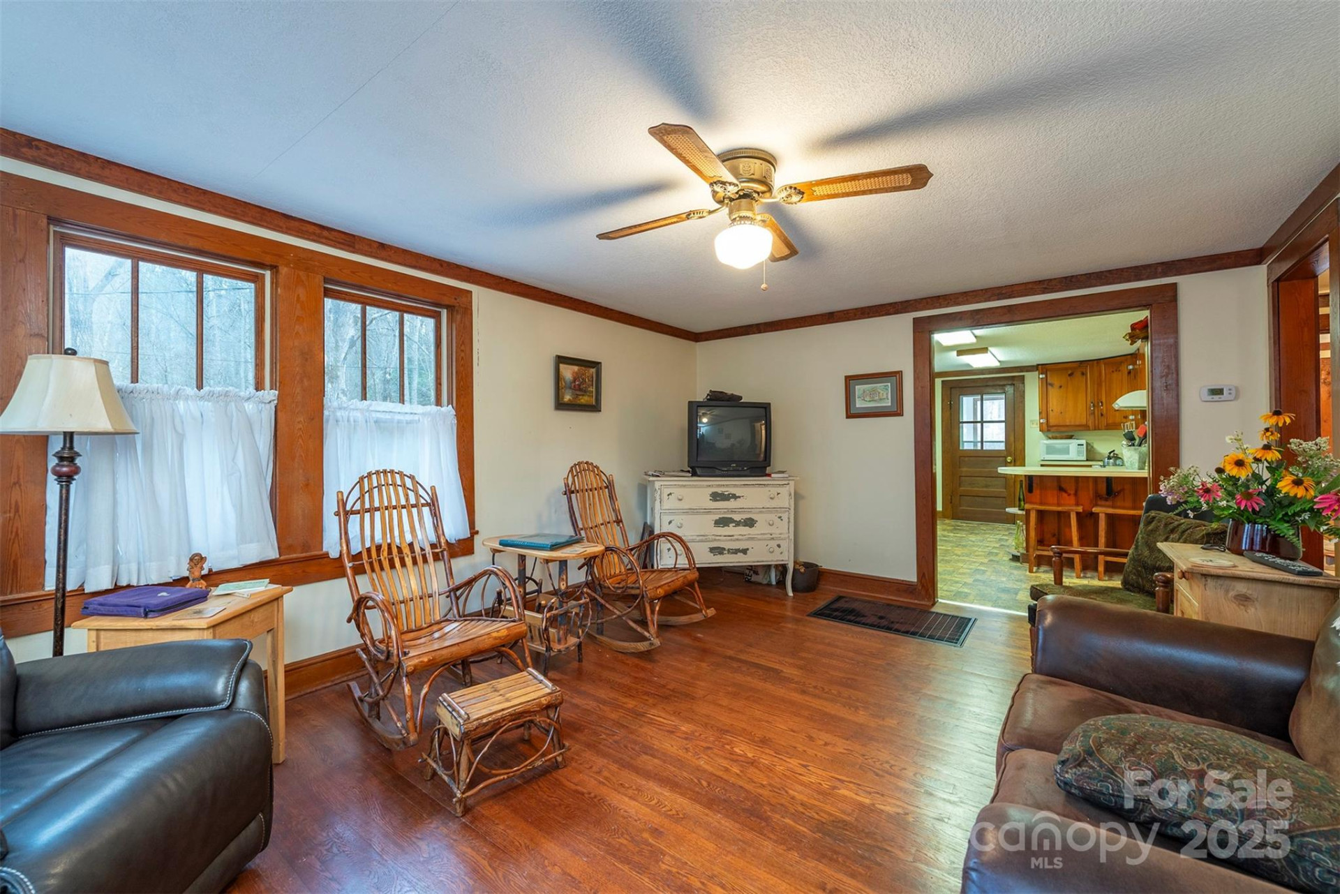 380 Buttercup Lane - Photo 39