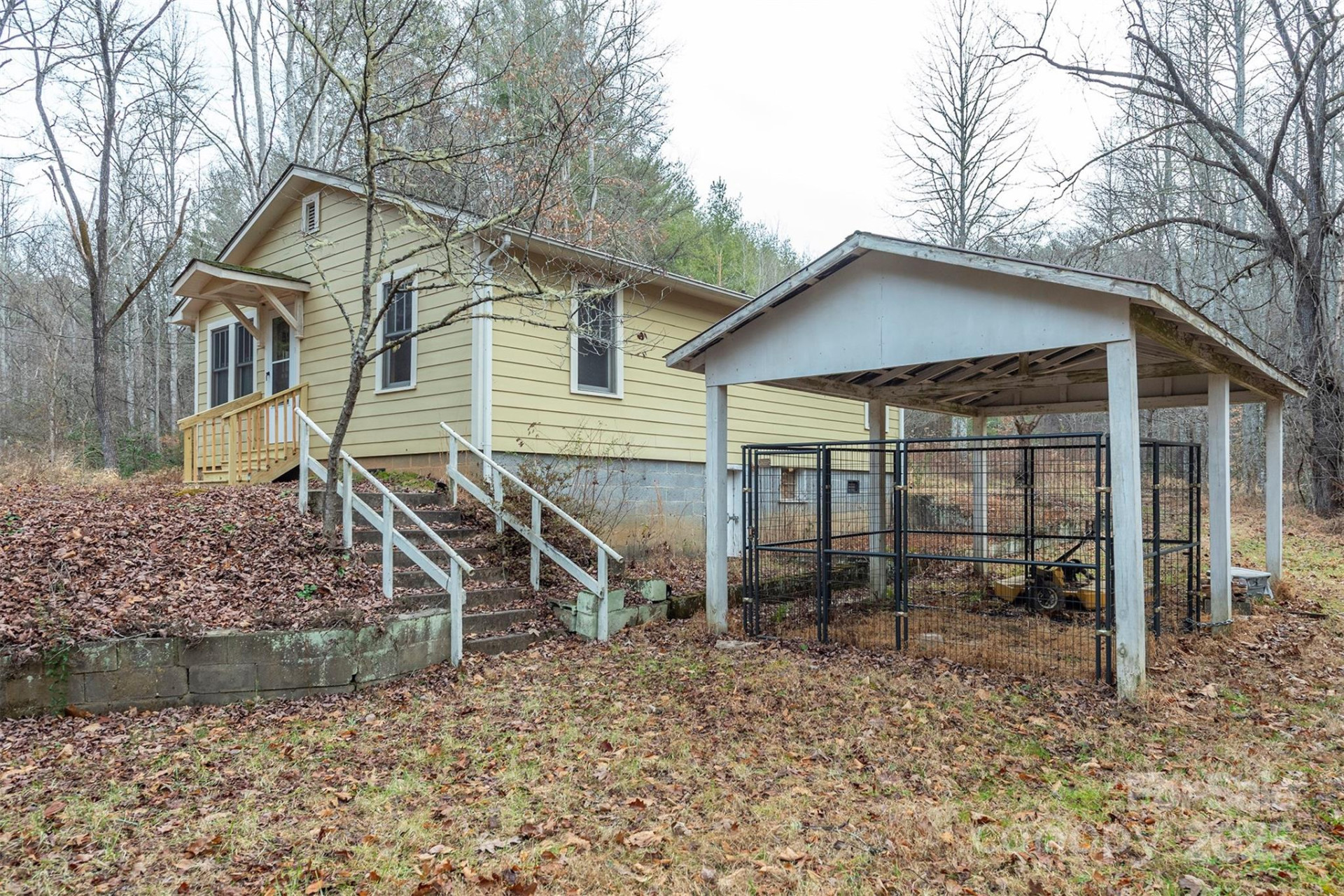 380 Buttercup Lane - Photo 5