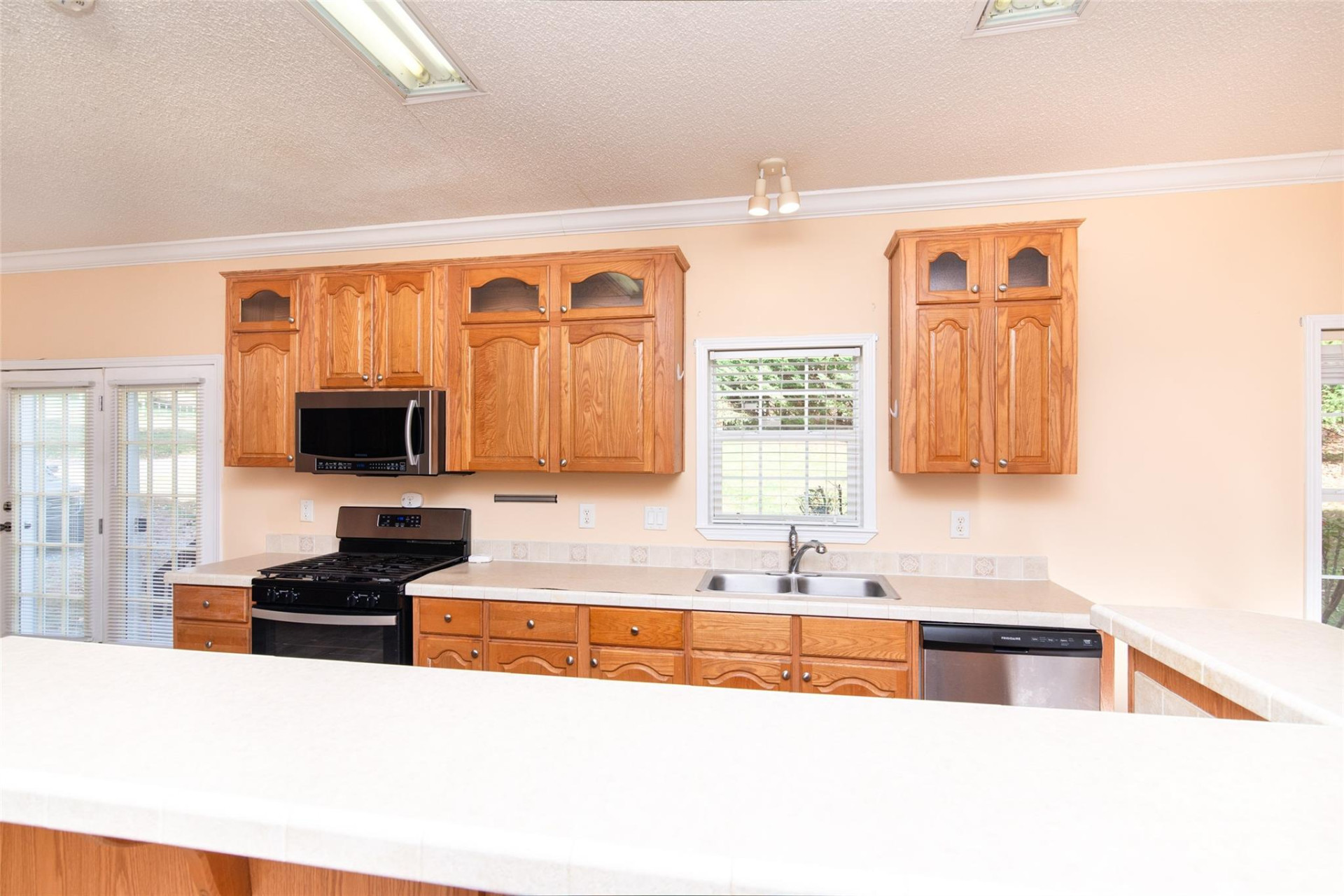 407 Monteith Gap Road - Photo 8