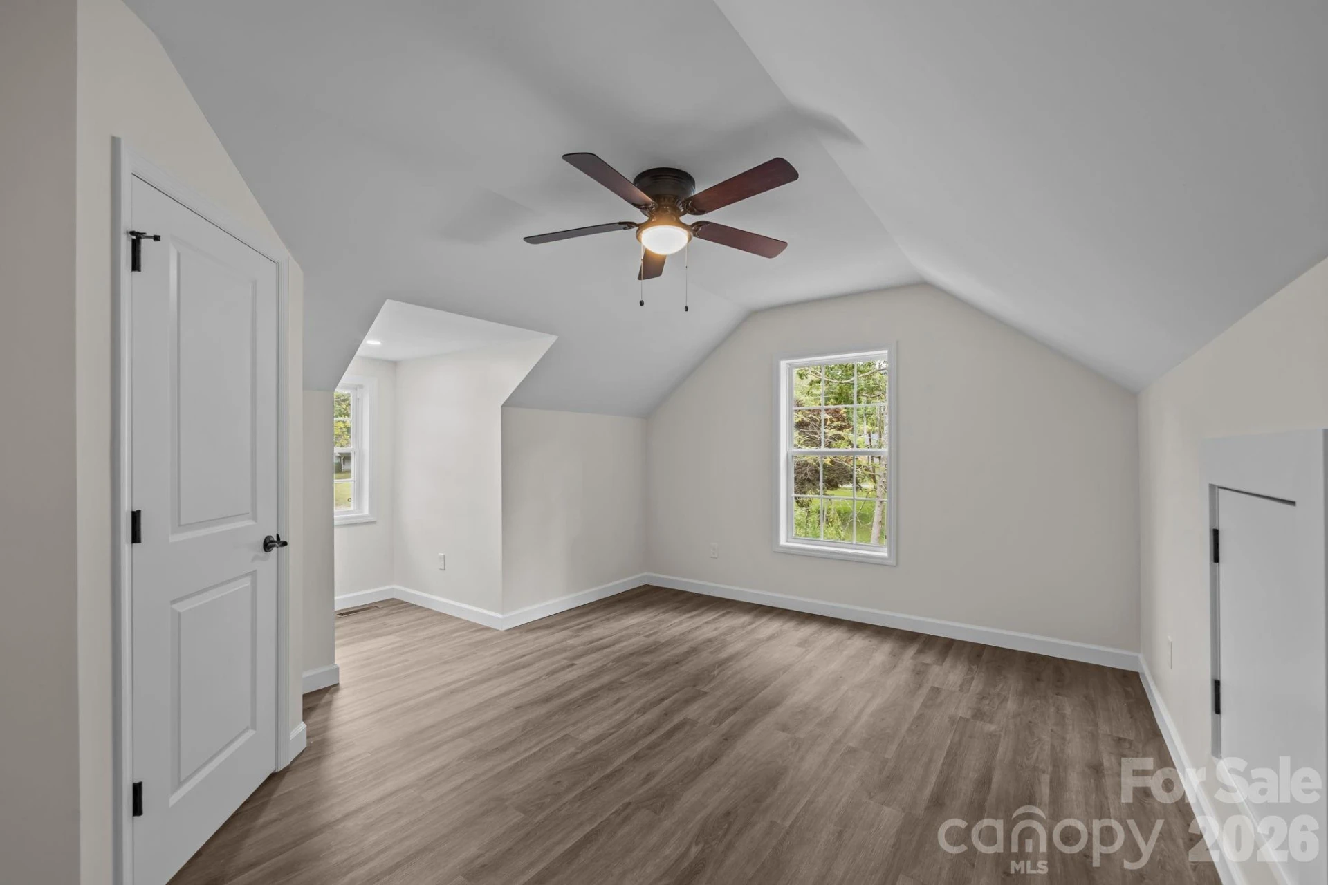 215 McCoy Cove - Photo 73