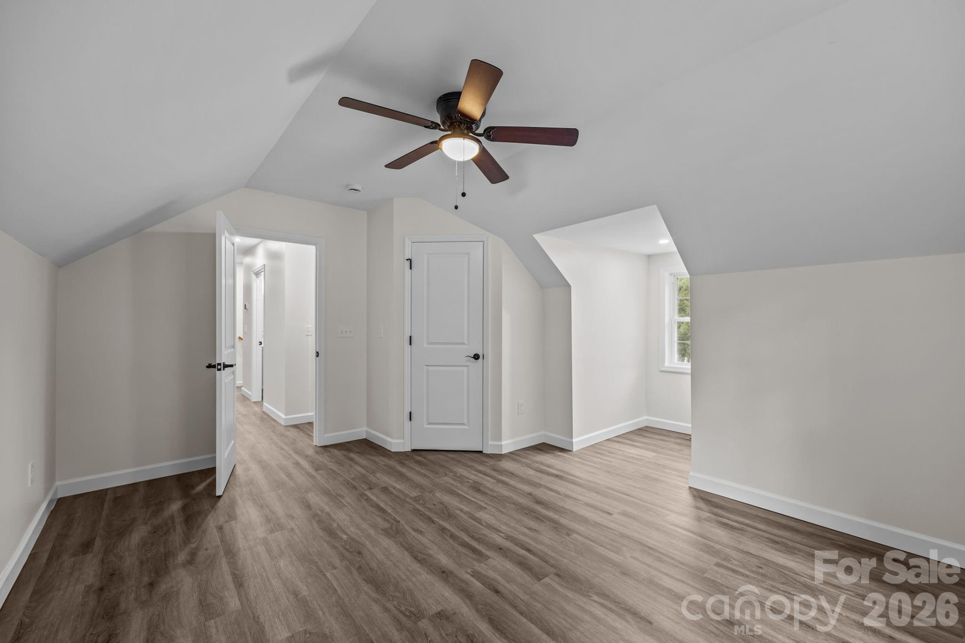 215 McCoy Cove - Photo 75