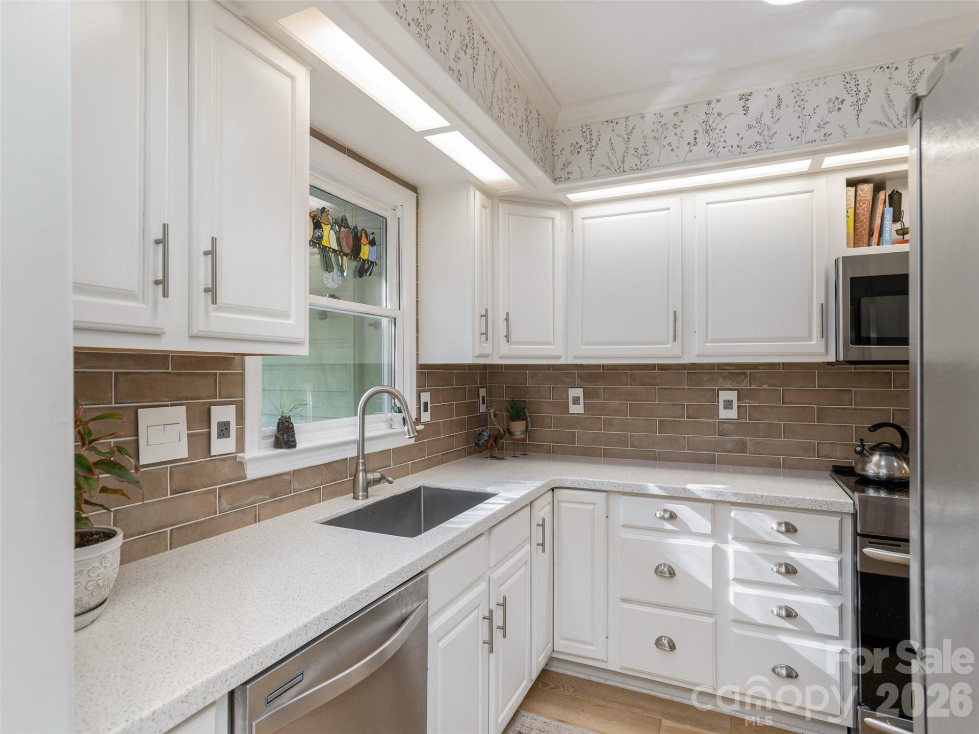 128 Camellia Way - Photo 14