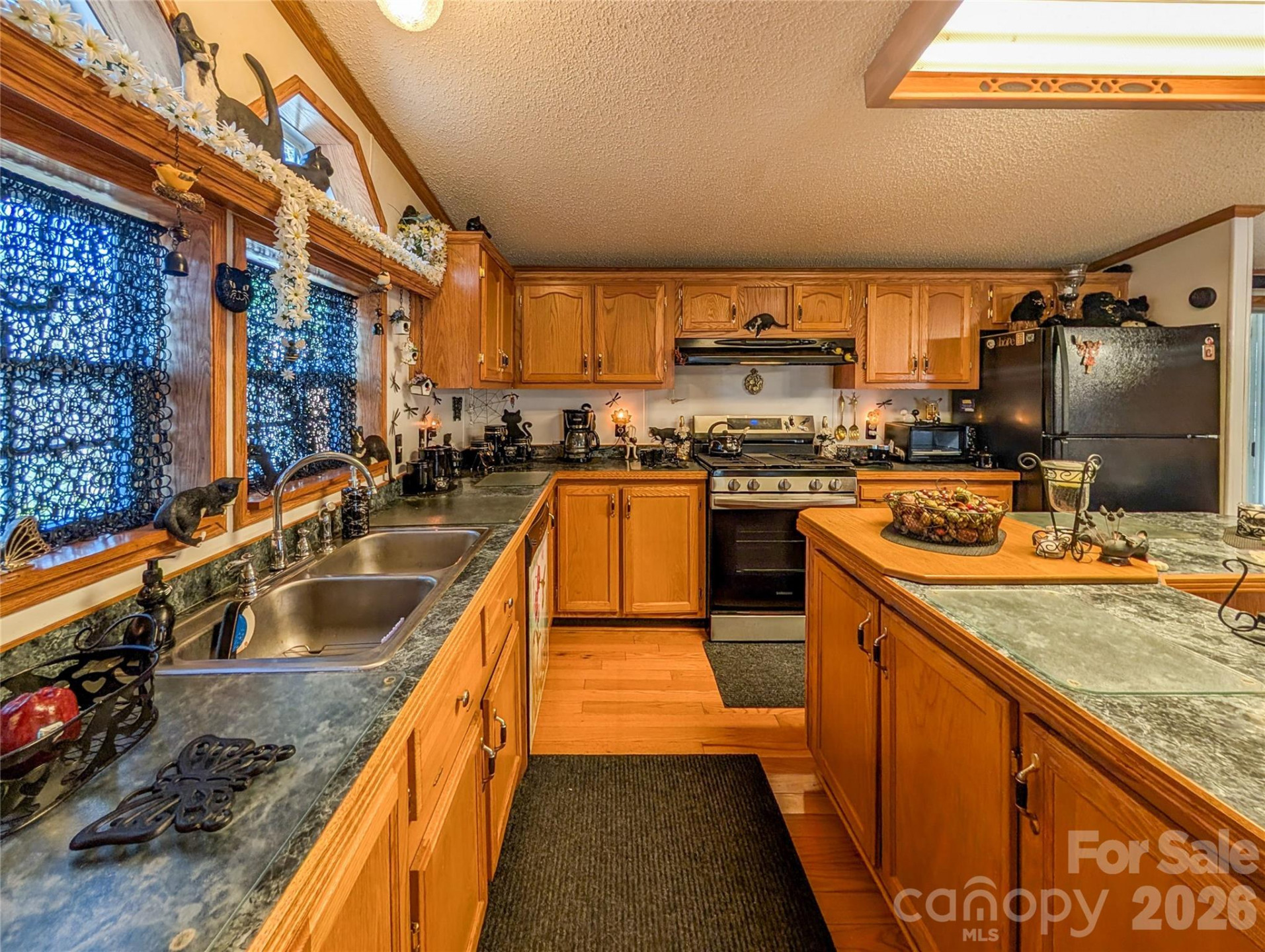 1372 Lickskillet Road - Photo 19