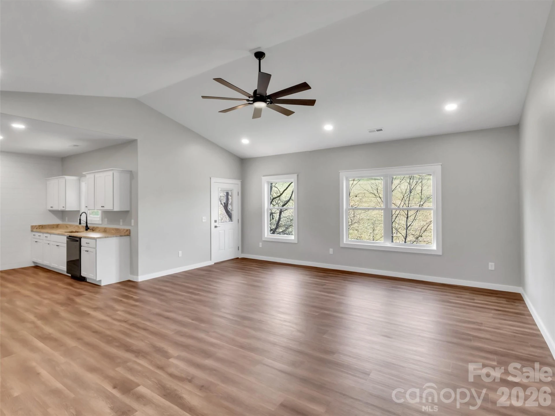 171 Peyton Elaine Road - Photo 4