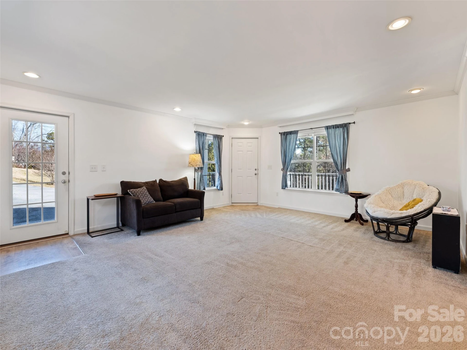 10 Enochs Way - Photo 4