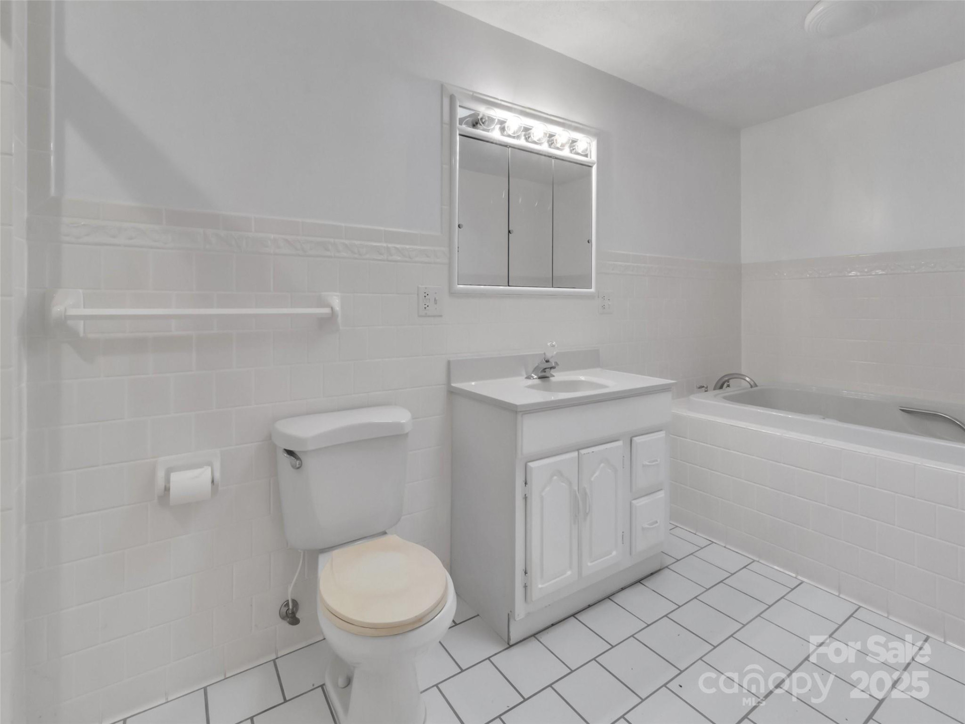 18 & 44 Sierra Point - Photo 17