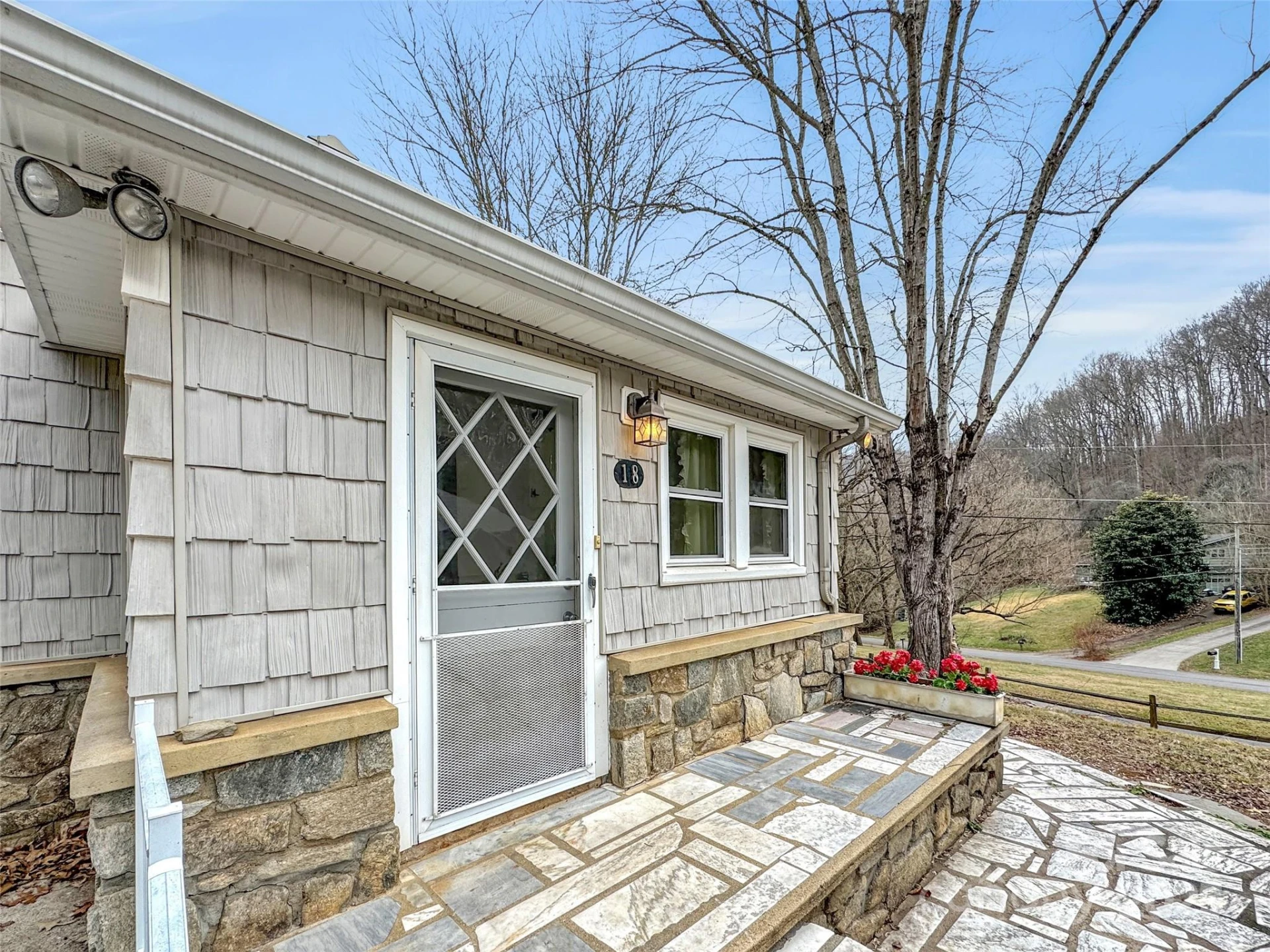 18 & 44 Sierra Point - Photo 4