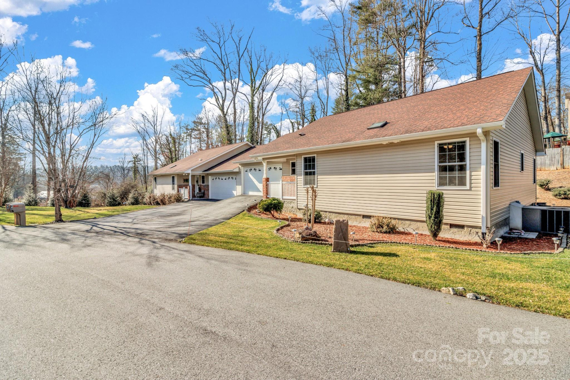 210 Allen Paul Drive - Photo 3