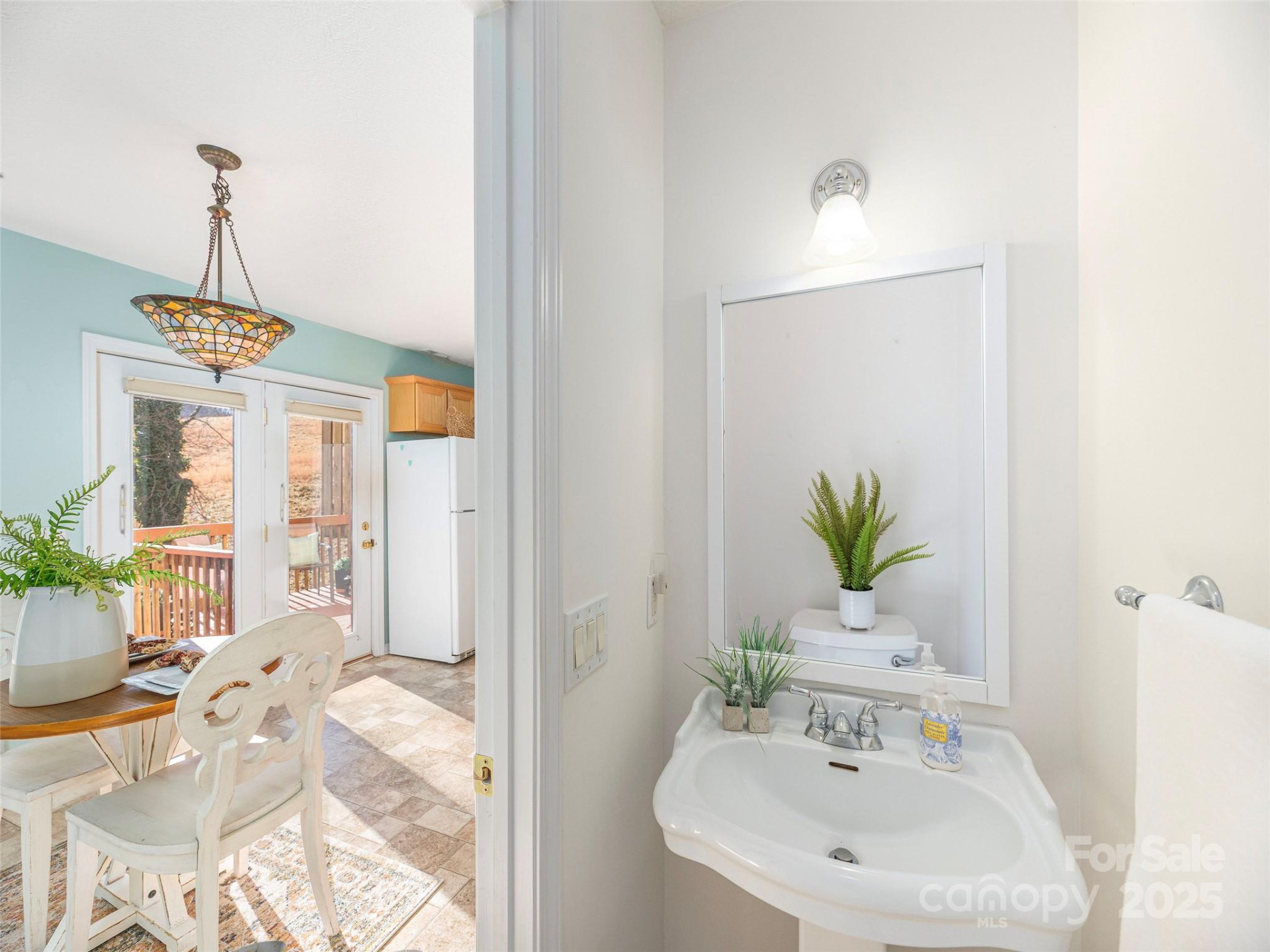 53 Vancott Court - Photo 14