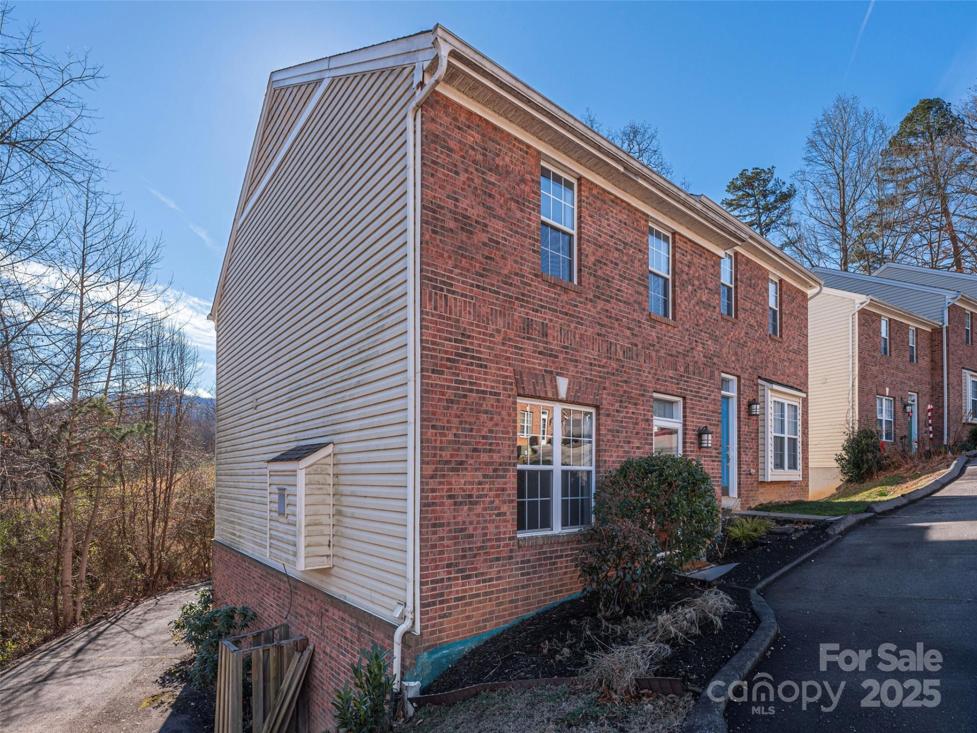 53 Vancott Court - Photo 3