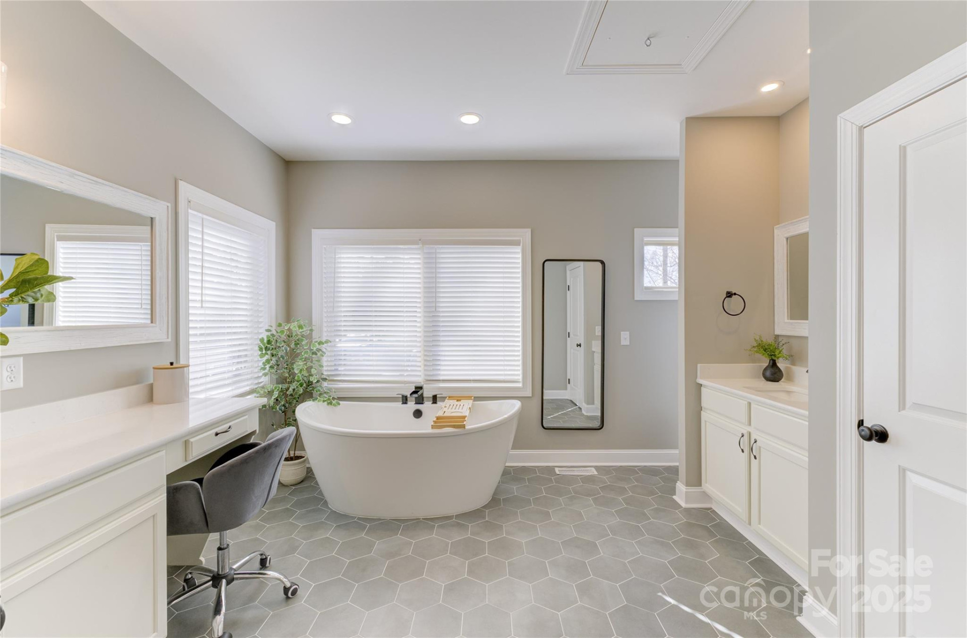 597 Aiken Road - Photo 10