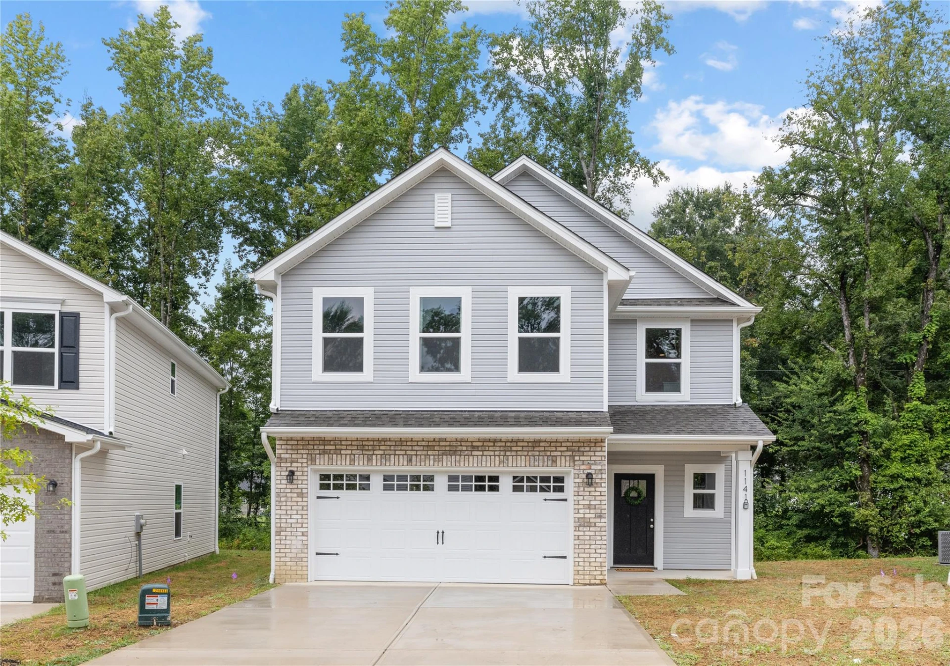 1418 Summerville Road