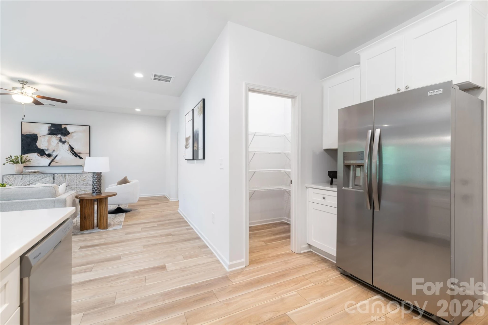 1418 Summerville Road - Photo 12