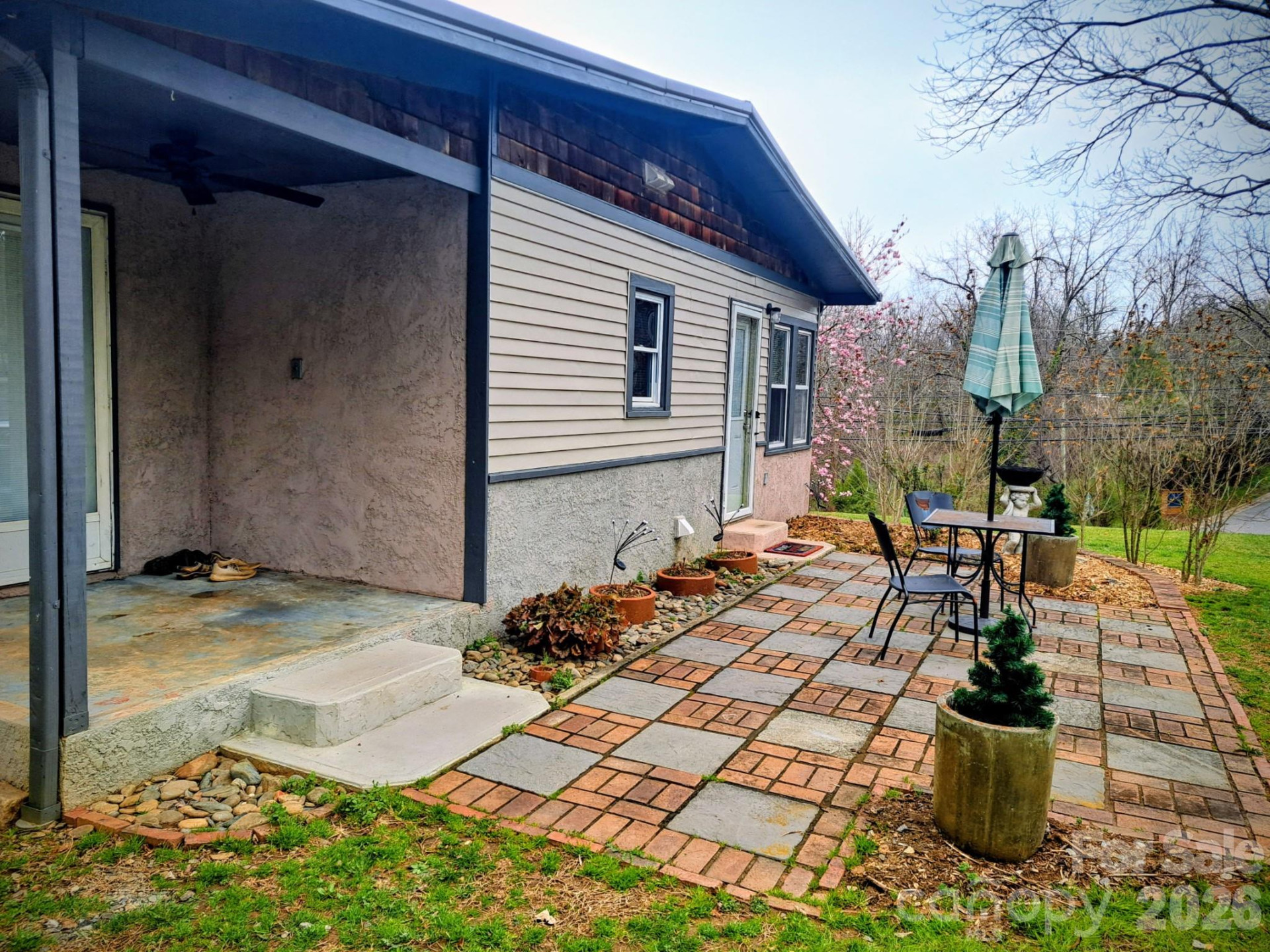 8 Linda Vista Drive - Photo 18