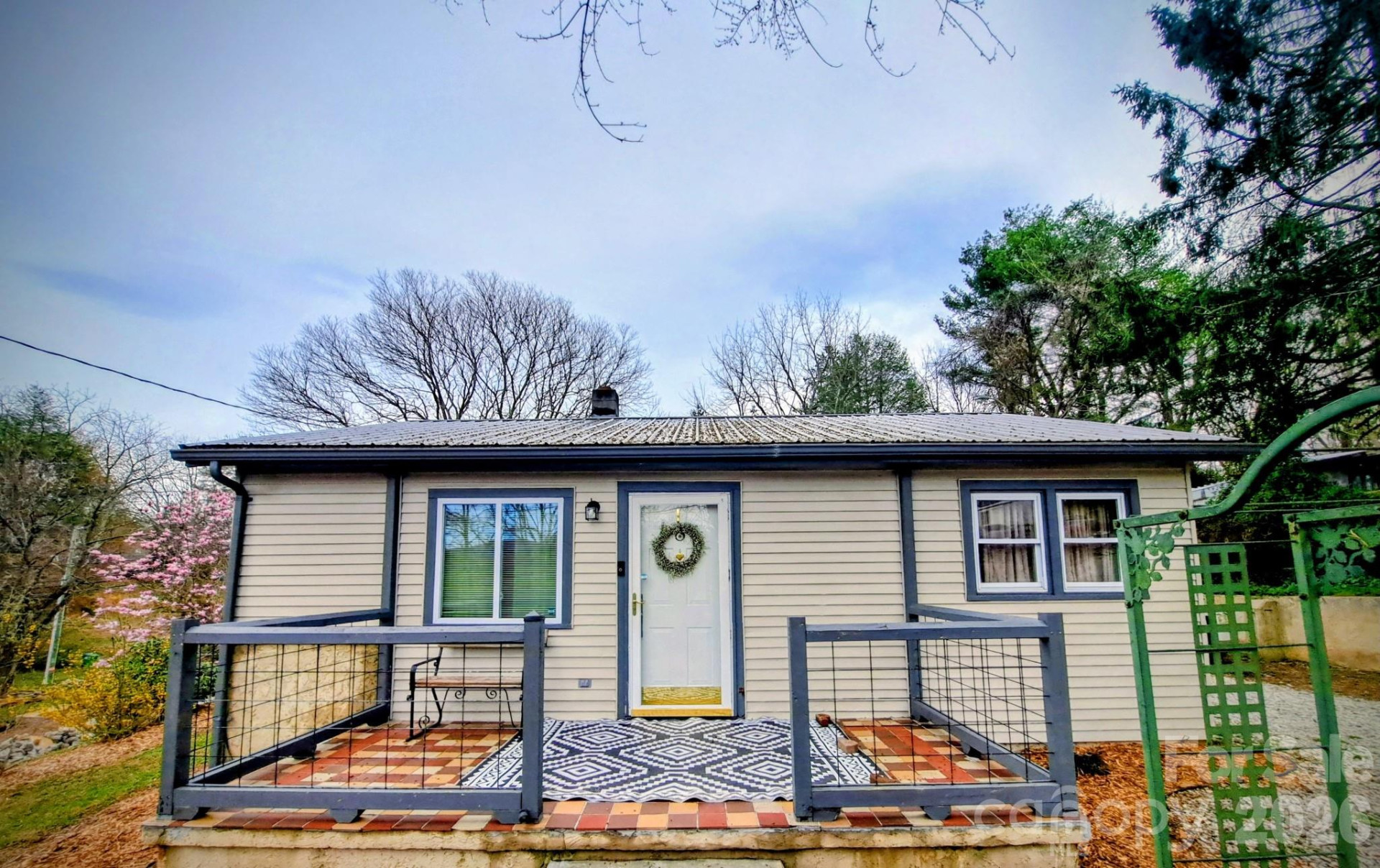 8 Linda Vista Drive - Photo 3