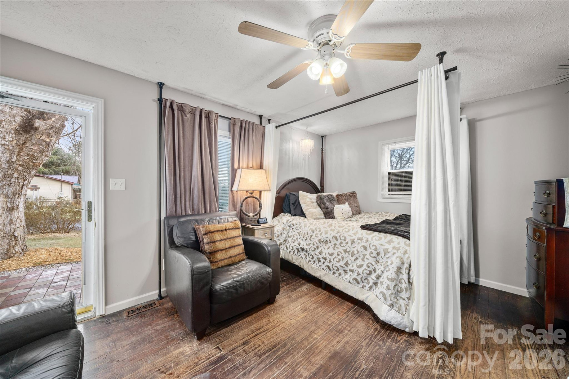 8 Linda Vista Drive - Photo 6