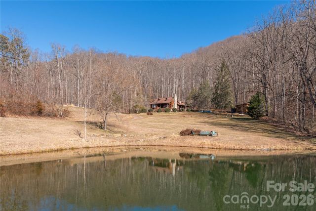 393 Carver Mountain Valley, Sylva, NC, 28779