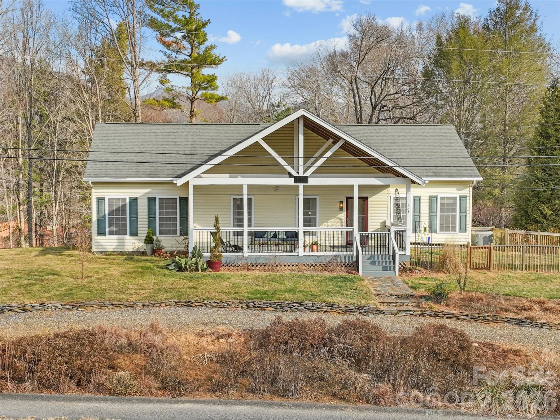 274 White Oak Circle