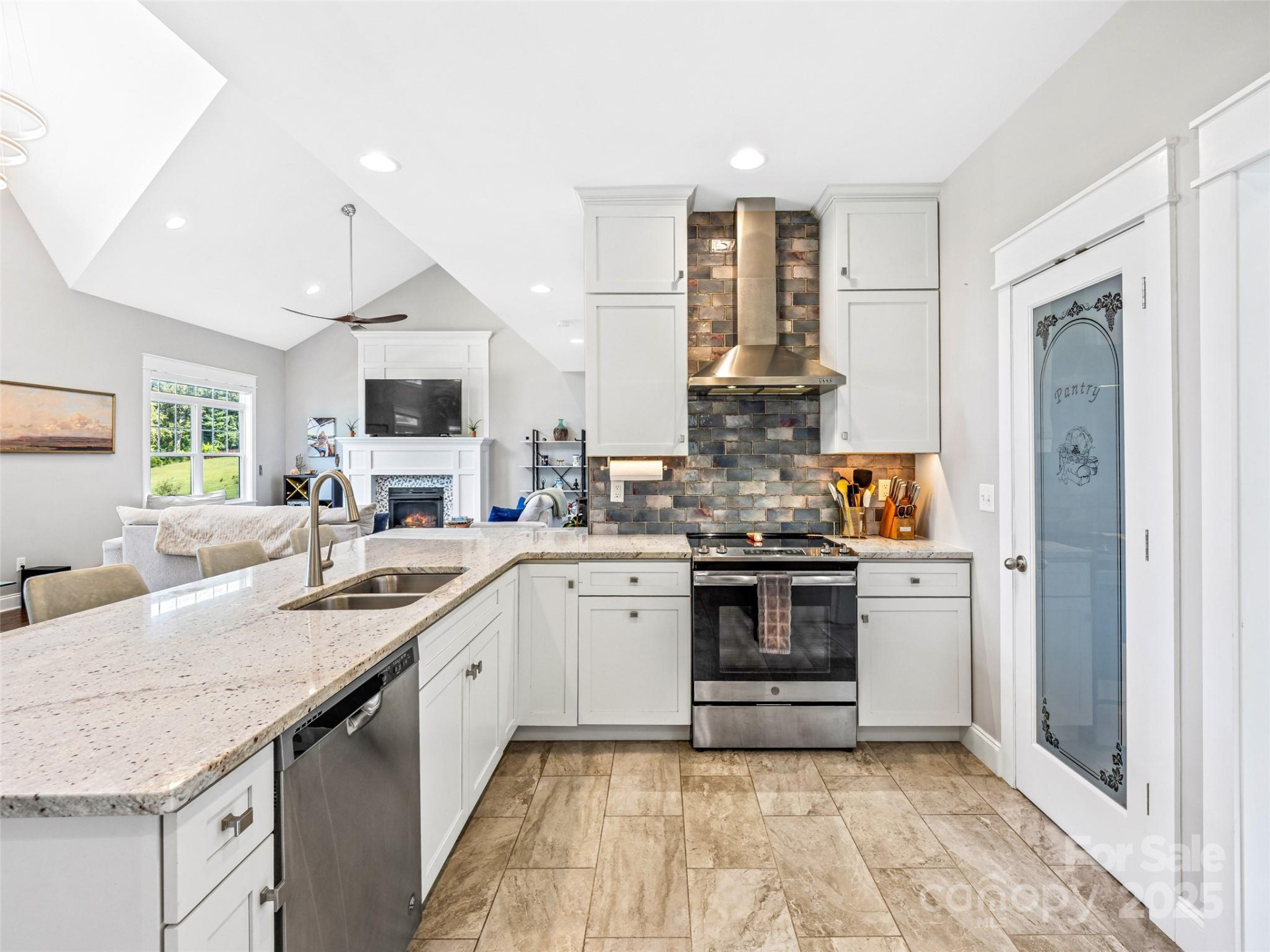 10 Warbler Drive - Photo 15