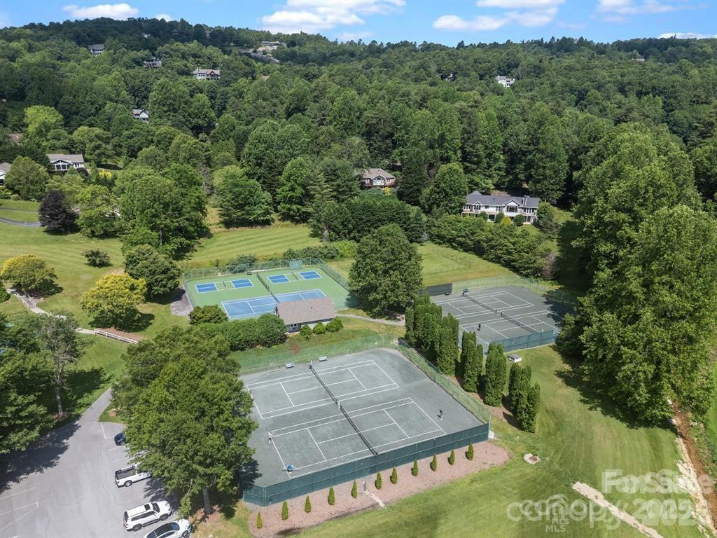 360 Kenmure Drive - Photo 11