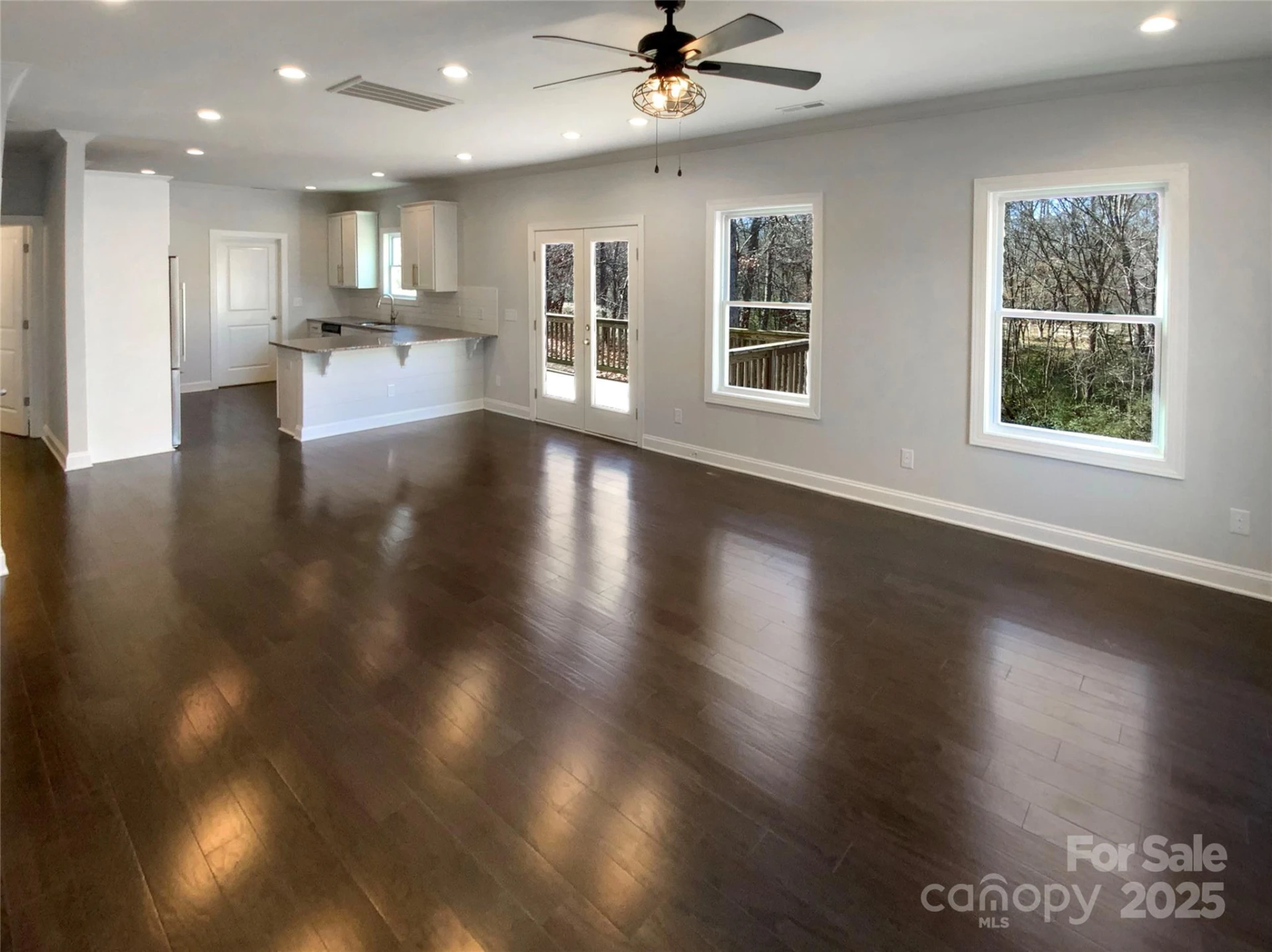 2811 Iveywood Drive - Photo 3