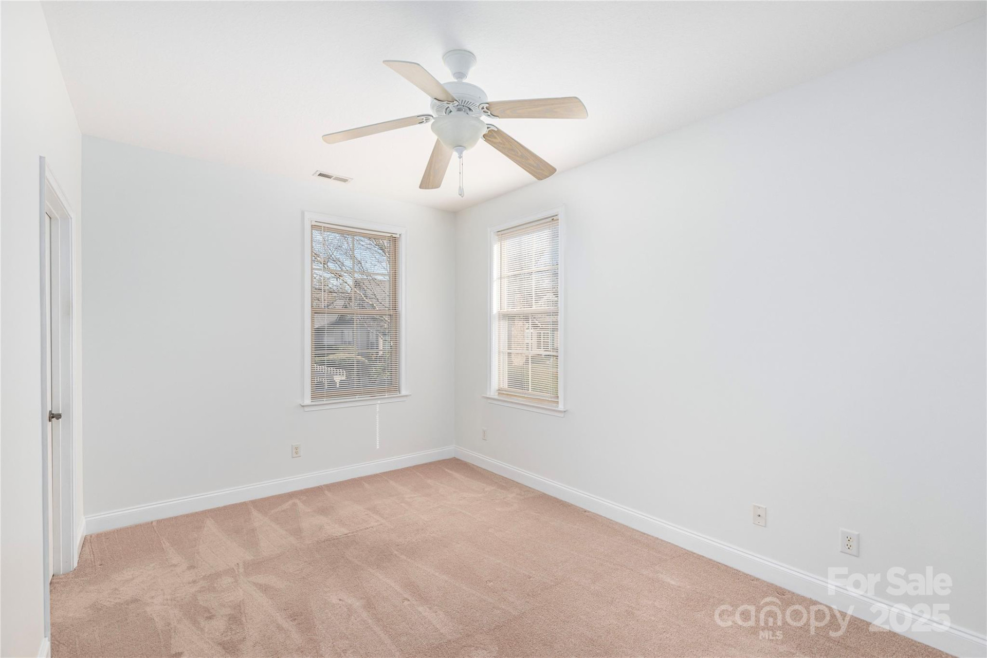 122 Outlook Circle - Photo 14